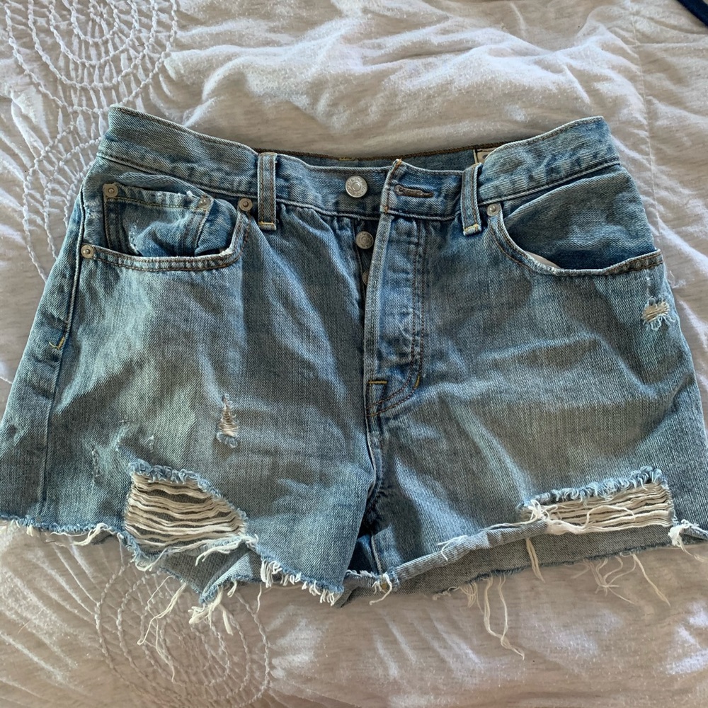 Adorable Free People Denim Shorts